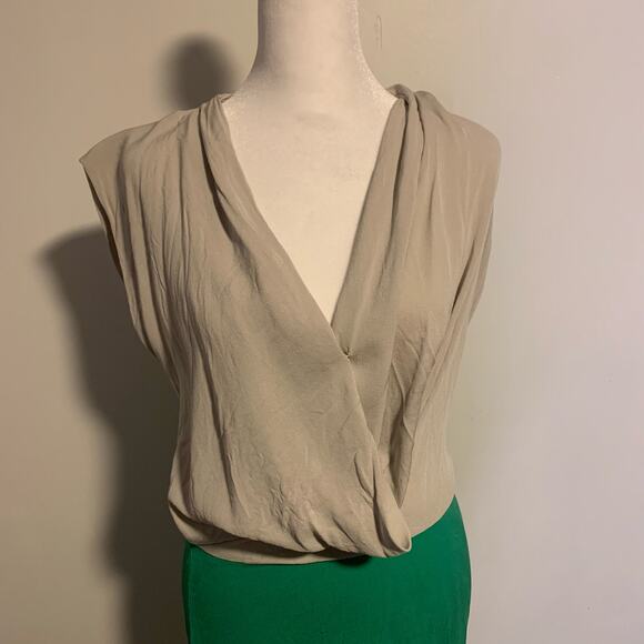 Diane Von Furstenberg gray & green silk mini dress size 0 - Picture 3 of 11